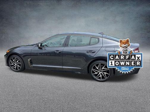 2022 Kia Stinger GT-Line