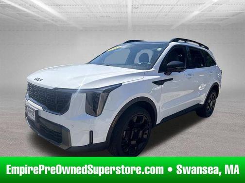 White Pearl 2025 Kia Sorento SX Prestige