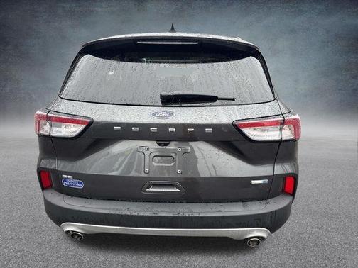 Magnetic 2020 Ford Escape SE