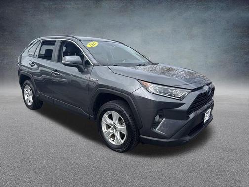 2021 Toyota RAV4 Hybrid XLE