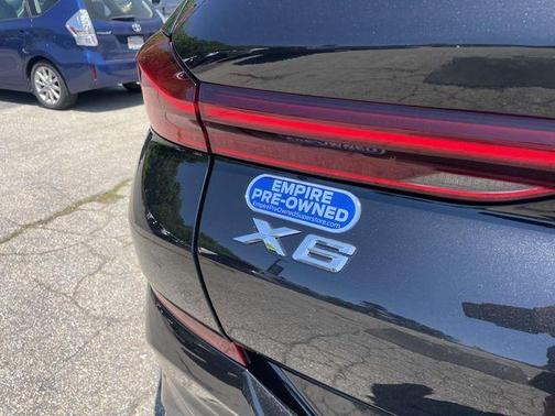 2021 BMW X6 xDrive40i