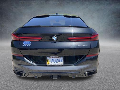 2021 BMW X6 xDrive40i