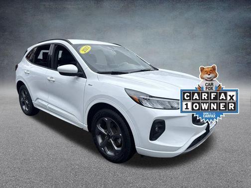 2023 Ford Escape ST-Line Select