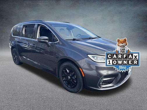 2021 Chrysler Pacifica Touring