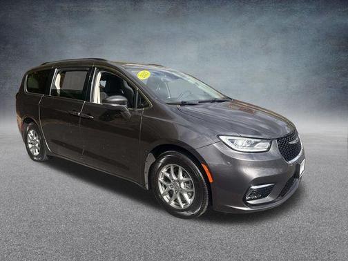 2021 Chrysler Pacifica Touring