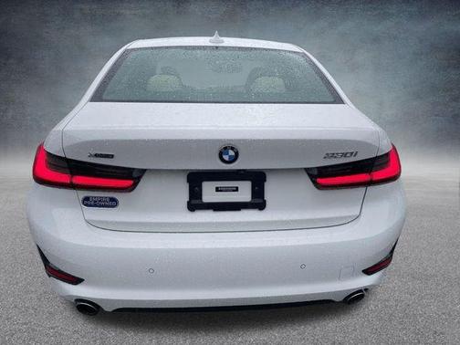 2021 BMW 330 i xDrive