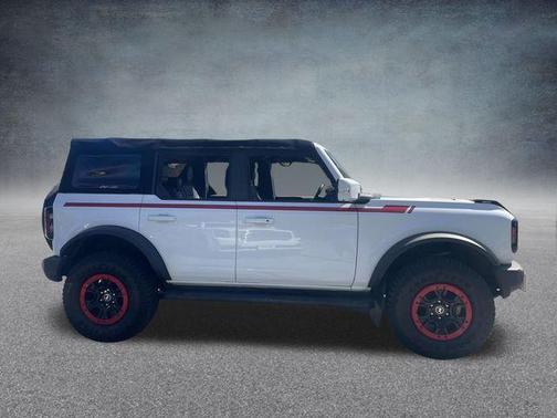 2021 Ford Bronco Outer Banks