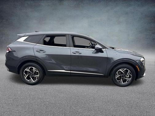 Gravity Gray 2023 Kia Sportage LX