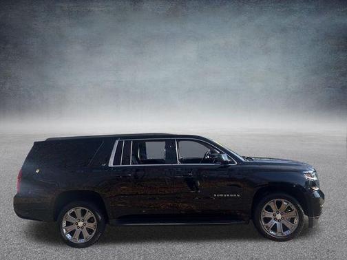 2018 Chevrolet Suburban LT