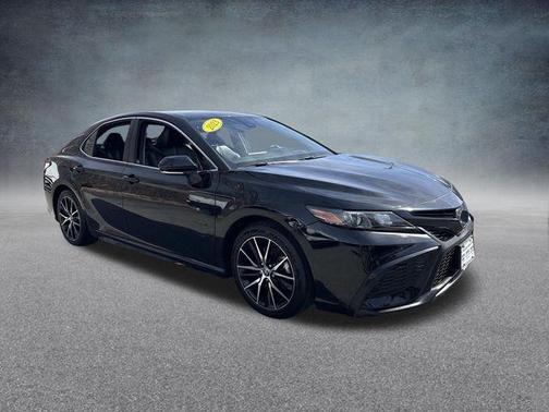 2023 Toyota Camry SE Nightshade