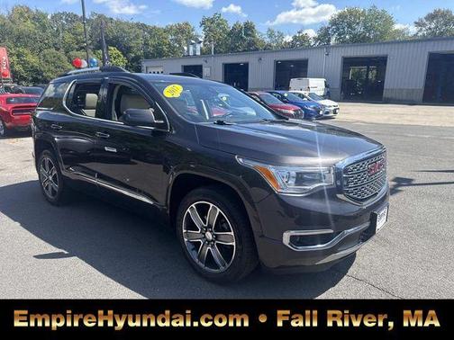 2017 GMC Acadia Denali
