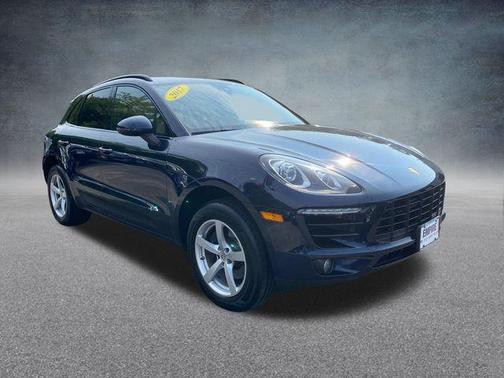 2017 Porsche Macan Base
