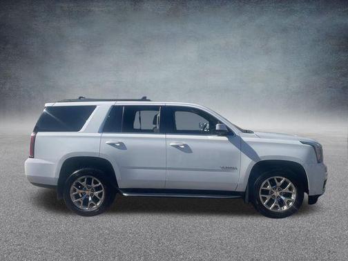 2017 GMC Yukon SLE
