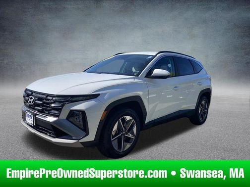White Pearl 2025 Hyundai TUCSON SEL