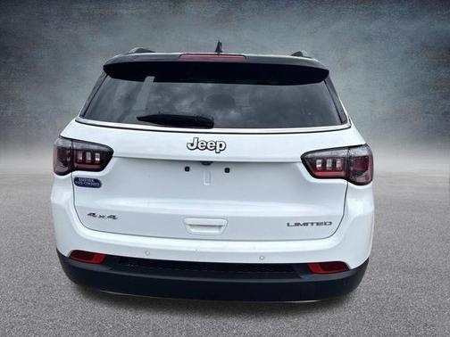 Bright White Clearcoat 2023 Jeep Compass Limited