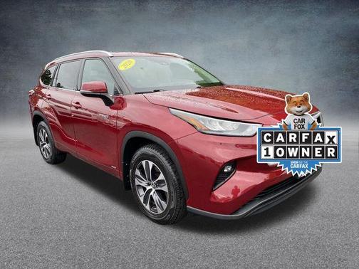 2020 Toyota Highlander Hybrid XLE