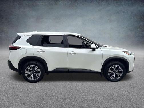 White 2023 Nissan Rogue SV