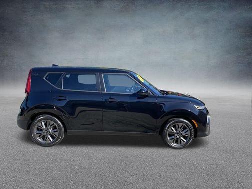 2021 Kia Soul EX