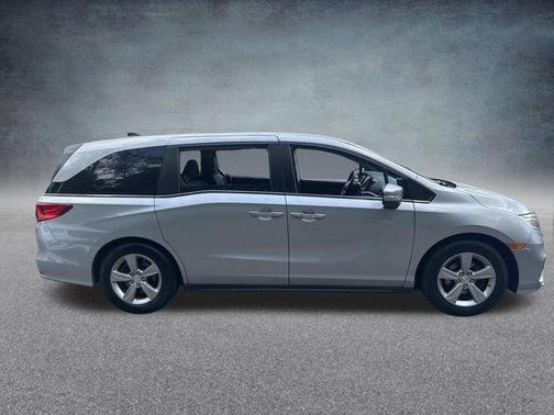 Gray 2018 Honda Odyssey EX
