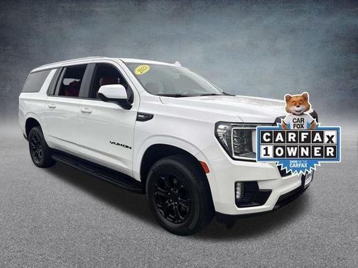2023 GMC Yukon XL SLE