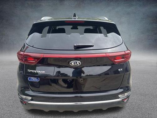 2020 Kia Sportage EX