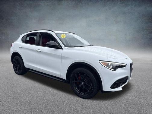White 2020 Alfa Romeo Stelvio Base
