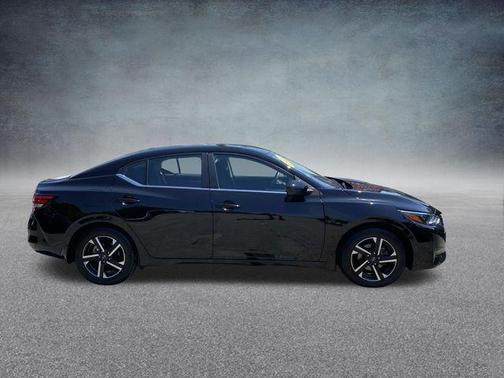 Black 2024 Nissan Sentra SV