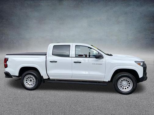 Summit White 2023 Chevrolet Colorado WT