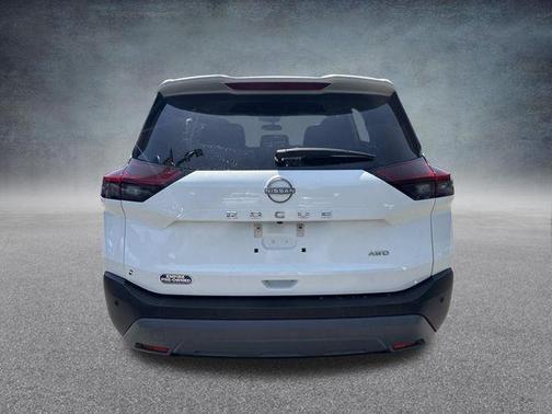 Glacier White 2023 Nissan Rogue S