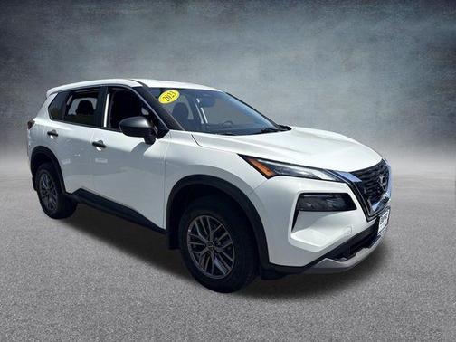 Glacier White 2023 Nissan Rogue S
