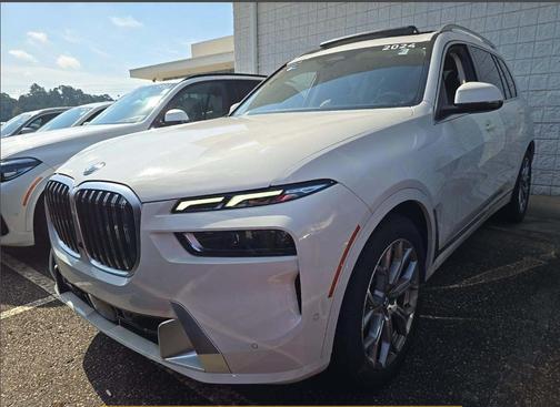 2024 BMW X7 xDrive40i