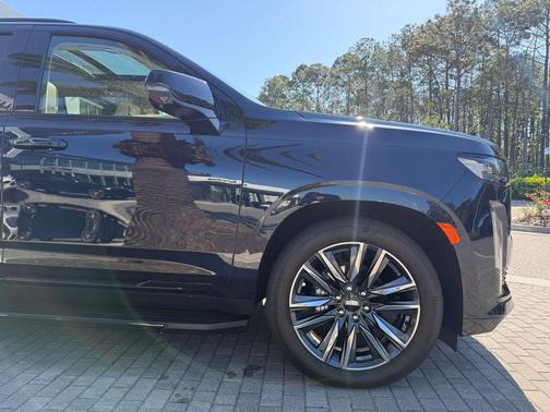 Dark Moon Blue Metallic 2024 Cadillac Escalade ESV Sport Platinum