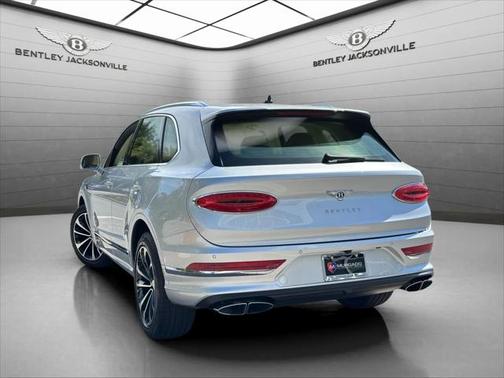 2022 Bentley Bentayga V8