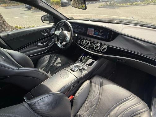 2020 Mercedes-Benz AMG S 63 4MATIC