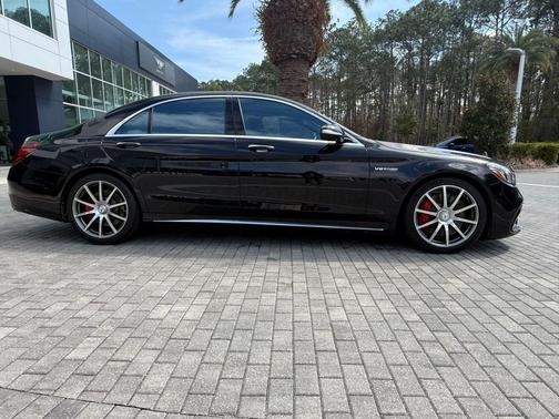 2020 Mercedes-Benz AMG S 63 4MATIC