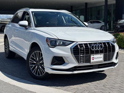 2021 Audi Q3 40 Premium