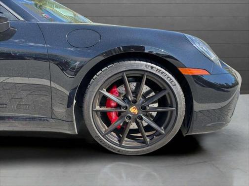 2022 Porsche 911 Targa 4S