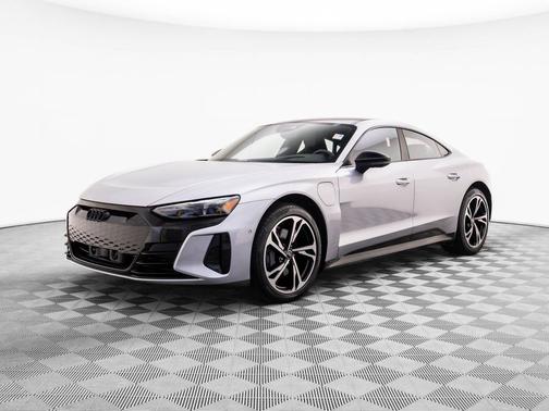 2022 Audi e-tron GT Prestige
