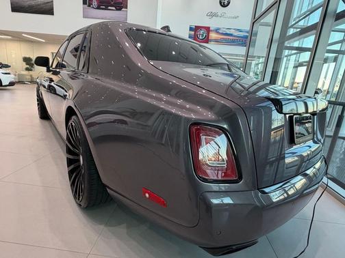 2019 Rolls-Royce Phantom 