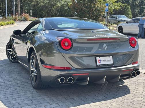 2017 Ferrari California T