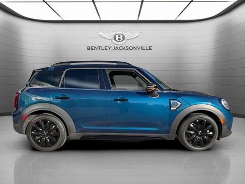 2022 MINI Countryman Cooper S
