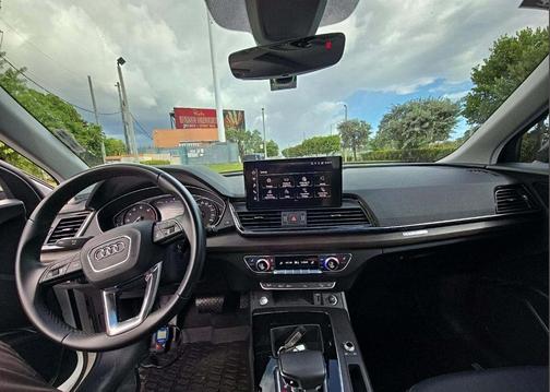 2021 Audi Q5 45 Premium