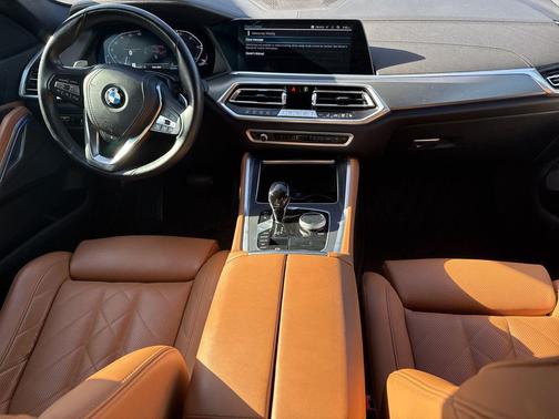 2023 BMW X6 xDrive40i