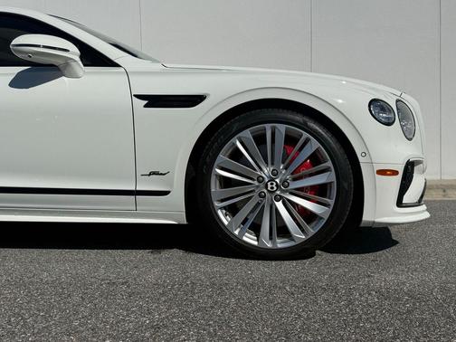 2025 Bentley Flying Spur Speed