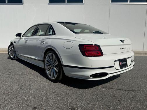 2025 Bentley Flying Spur Speed