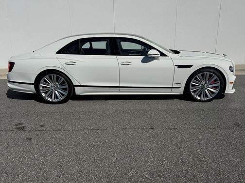 2025 Bentley Flying Spur Speed