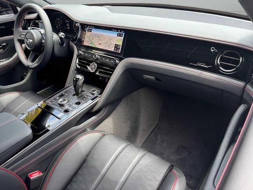 2025 Bentley Flying Spur Speed