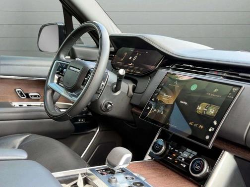 Fuji White 2023 Land Rover Range Rover Autobiography
