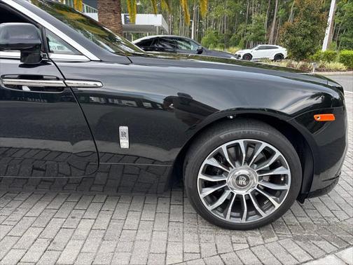 2019 Rolls-Royce Dawn Base