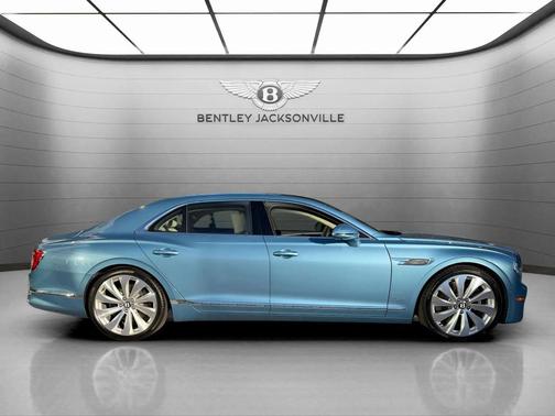 2026 Bentley Flying Spur Azure